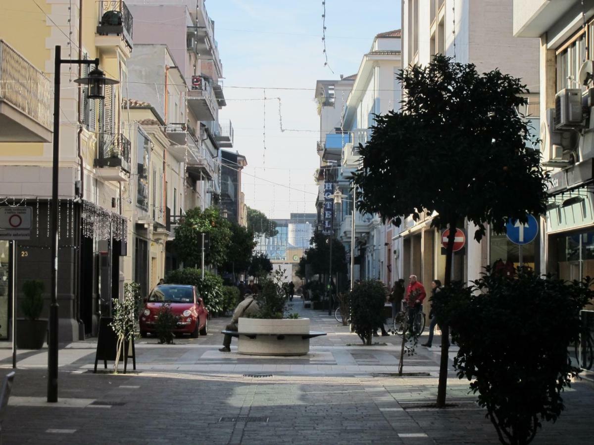 Civico 96 Apartment Pescara Ngoại thất bức ảnh